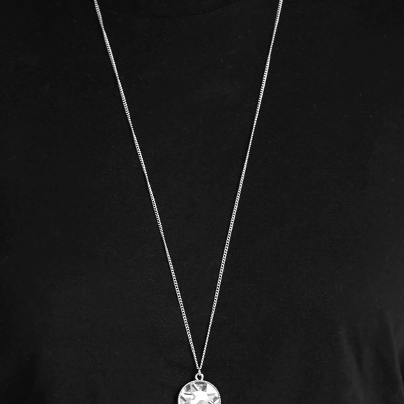 paparazzi Jewelry - Paparazzi Elegant Silvwr With White Lanyard